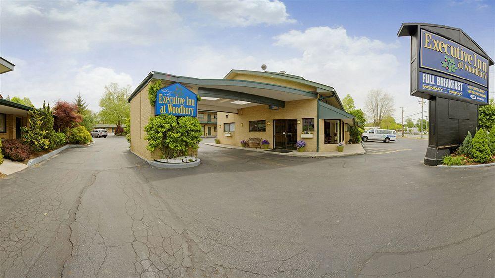 Days Inn By Wyndham Woodbury Long Island Eksteriør bilde